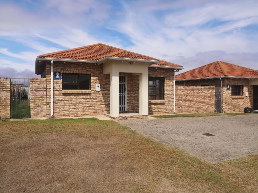 2 Bedroom Property for Sale in Campher Park Eastern Cape